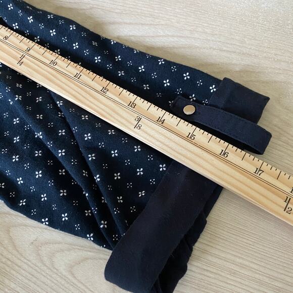 Croft & Barrow Floral Square Tunic Top Women 2X Black Pockets 3/4 Sleeve Cottage - Picture 8 of 9